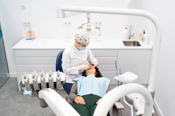 Best Sedation Dentistry  in Roselawn, IN